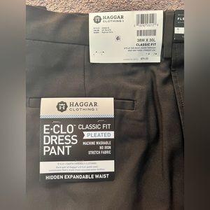 Brand New Men’s Haggar Black Dress Pants